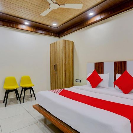 Hotel O Family Deluxe نيودلهي المظهر الخارجي الصورة