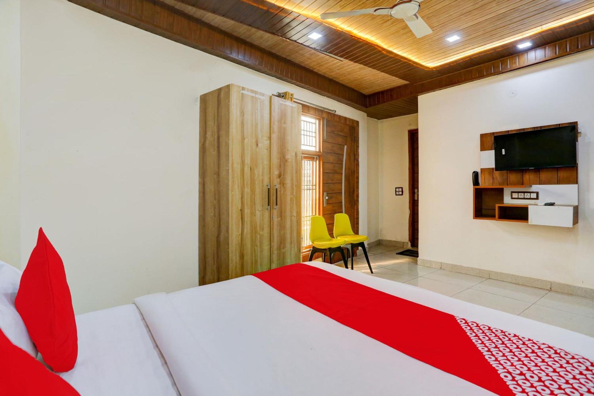 Hotel O Family Deluxe نيودلهي المظهر الخارجي الصورة
